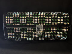 I Be Dazzled Stud Klutch